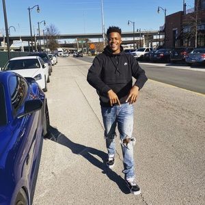 Meet your Posher, Dexter